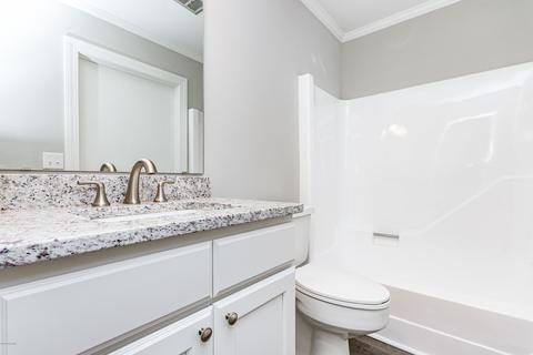 502 E Powell St, Clinton, NC 28328 photo 23