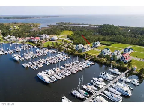 374 E Harborside Rd, Oriental, NC 28571 photo 13