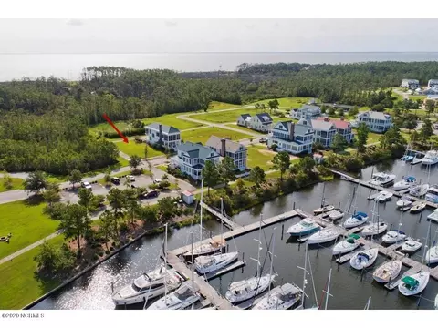 374 E Harborside Rd, Oriental, NC 28571 photo 6