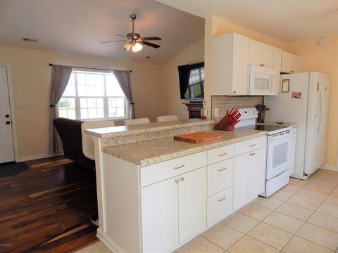 700 Covington Ct, Hubert, NC 28539 photo 14