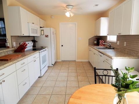 700 Covington Ct, Hubert, NC 28539 photo 15