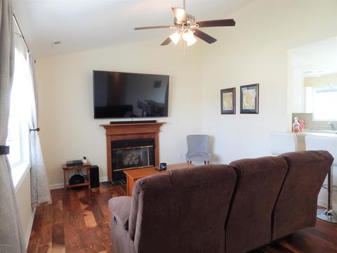 700 Covington Ct, Hubert, NC 28539 photo 9
