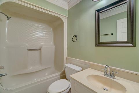 102 Holly Tree Ln, Hampstead, NC 28443 photo 17