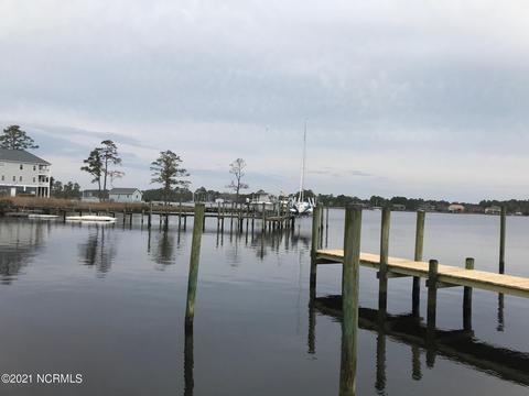 675 Mills Rd, Oriental, NC 28571 photo 3