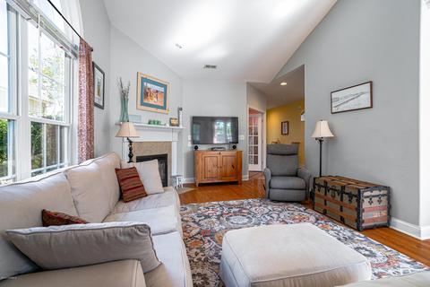 204 Azalea Dr, Hampstead, NC 28443 photo 9