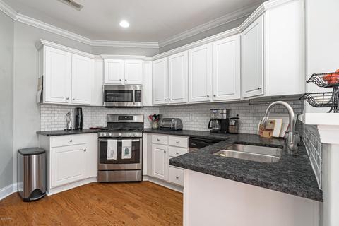 204 Azalea Dr, Hampstead, NC 28443 photo 12