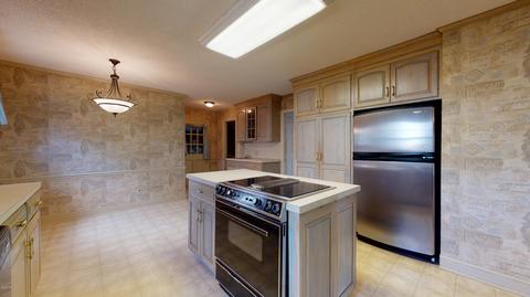2003 Hardee Rd, Kinston, NC 28504 photo 9
