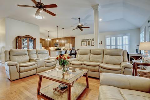 620 Castle Bay Dr, Hampstead, NC 28443 photo 6