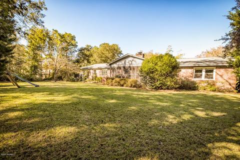 705 Pine St, Hampstead, NC 28443 photo 22