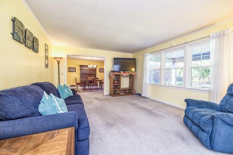 705 Pine St, Hampstead, NC 28443 photo 5