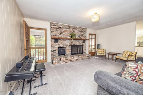 705 Pine St, Hampstead, NC 28443 photo 12