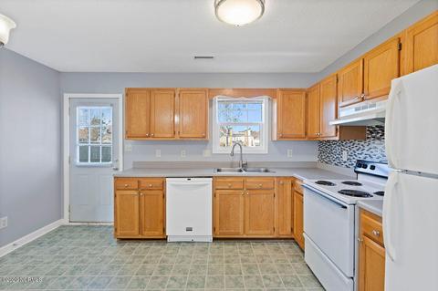 412 Dion Dr, Hubert, NC 28539 photo 7