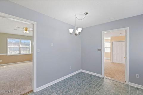 412 Dion Dr, Hubert, NC 28539 photo 9