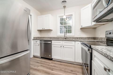 912 Christopher Ave, New Bern, NC 28560 photo 8