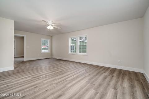 912 Christopher Ave, New Bern, NC 28560 photo 6