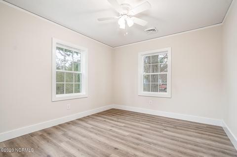 912 Christopher Ave, New Bern, NC 28560 photo 15