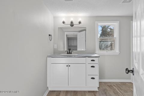 706 Hubert Blvd, Hubert, NC 28539 photo 19