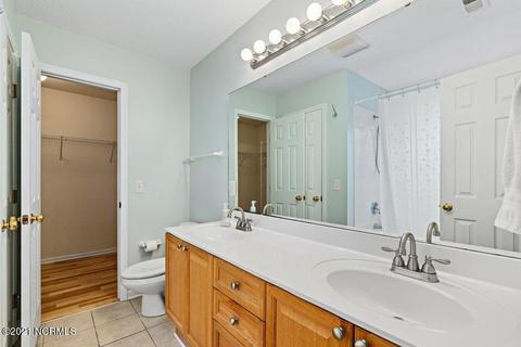 213 Hickory Ln, Hampstead, NC 28443 photo 11
