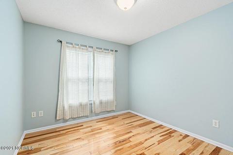 213 Hickory Ln, Hampstead, NC 28443 photo 17