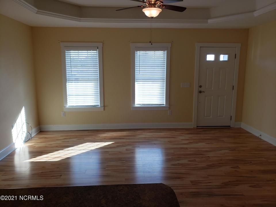  10 Caribou Ct, Lake Waccamaw, NC 28450 photo 3