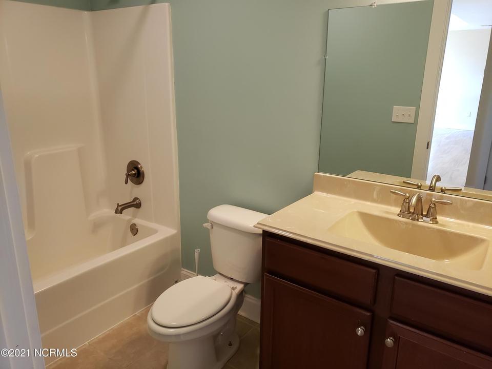  10 Caribou Ct, Lake Waccamaw, NC 28450 photo 13