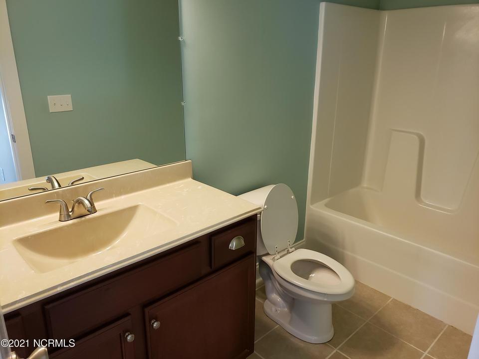  10 Caribou Ct, Lake Waccamaw, NC 28450 photo 9