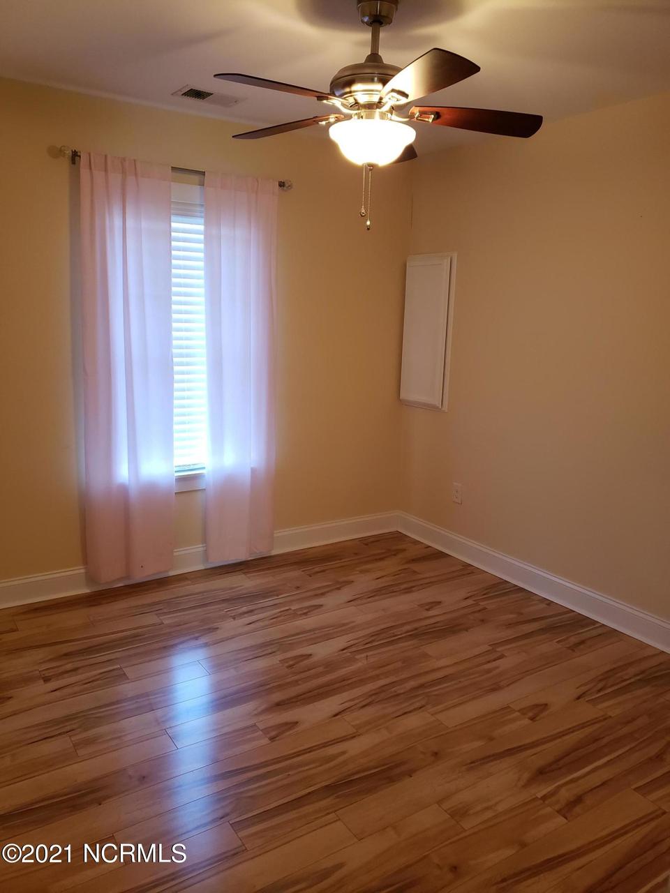  10 Caribou Ct, Lake Waccamaw, NC 28450 photo 12