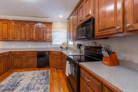 401 Cedar View Ln, Clinton, NC 28328 photo 17