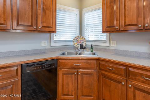 401 Cedar View Ln, Clinton, NC 28328 photo 19