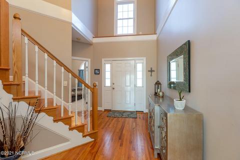 401 Cedar View Ln, Clinton, NC 28328 photo 5