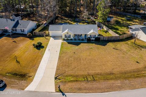 126 Marcil Ln, Hampstead, NC 28443 photo 2