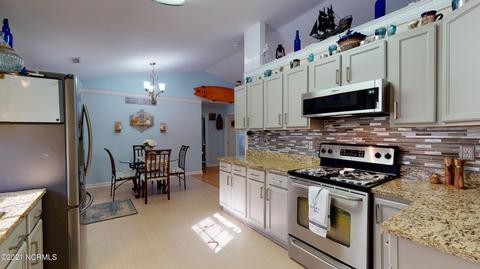 126 Marcil Ln, Hampstead, NC 28443 photo 9