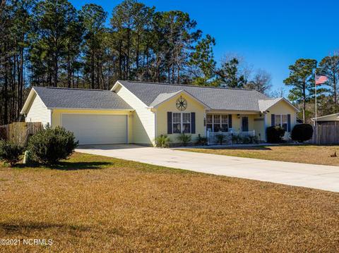 126 Marcil Ln, Hampstead, NC 28443 photo 3