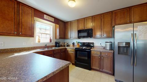 113 Blueberry Fields Rd, Maple Hill, NC 28454 photo 10