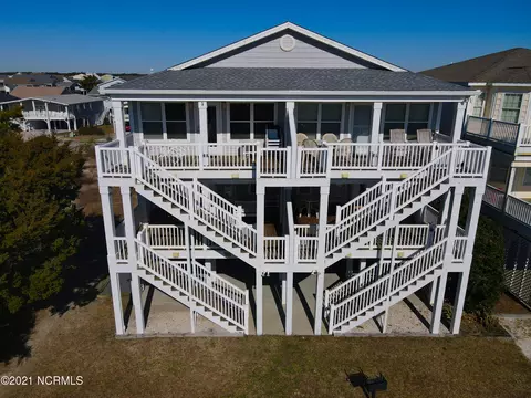 702 E Main St #B, Sunset Beach, NC 28468 photo 5