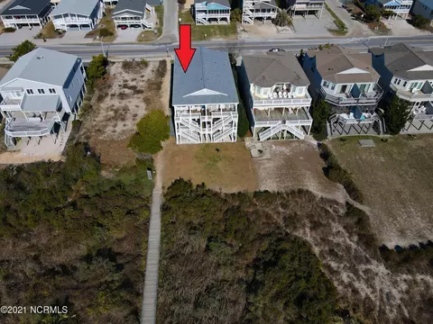702 E Main St #B, Sunset Beach, NC 28468 photo 3