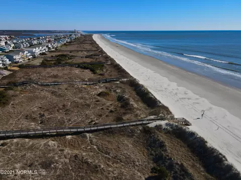 702 E Main St #B, Sunset Beach, NC 28468 photo 8