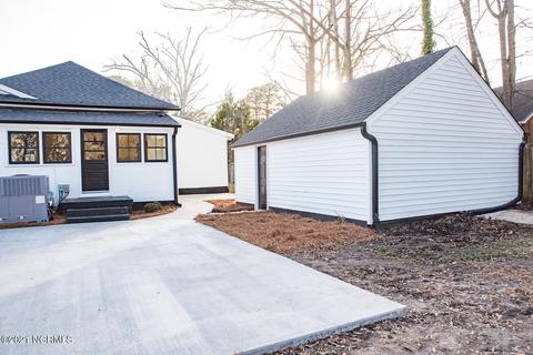 285 Fourth St, Ayden, NC 28513 photo 6