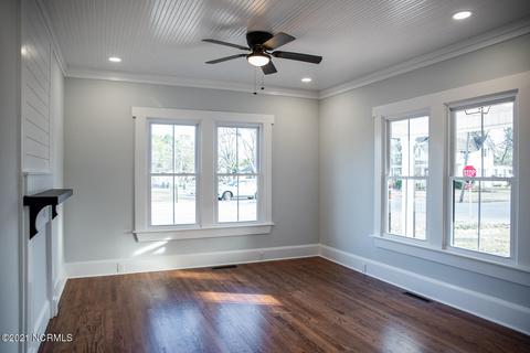 285 Fourth St, Ayden, NC 28513 photo 11