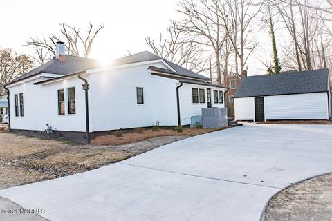285 Fourth St, Ayden, NC 28513 photo 4