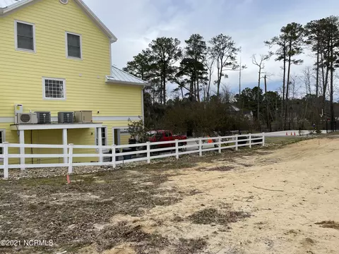 180 E River Acres Rd, Washington, NC 27889 photo 12