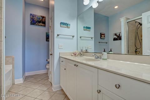 502 Castle Bay Dr, Hampstead, NC 28443 photo 29
