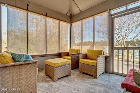 502 Castle Bay Dr, Hampstead, NC 28443 photo 32