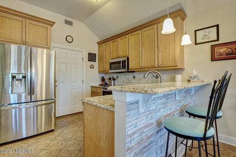 502 Castle Bay Dr, Hampstead, NC 28443 photo 20