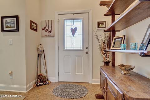 502 Castle Bay Dr, Hampstead, NC 28443 photo 8