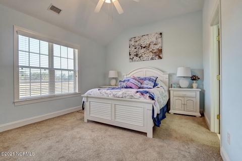 502 Castle Bay Dr, Hampstead, NC 28443 photo 25