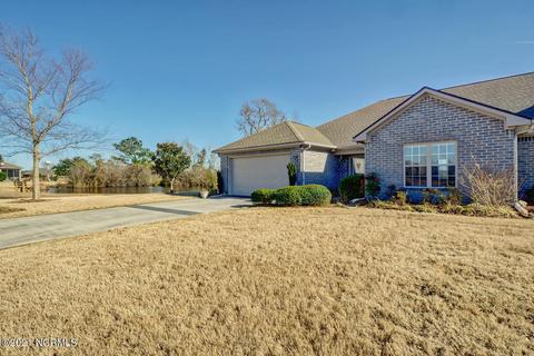 502 Castle Bay Dr, Hampstead, NC 28443 photo 3