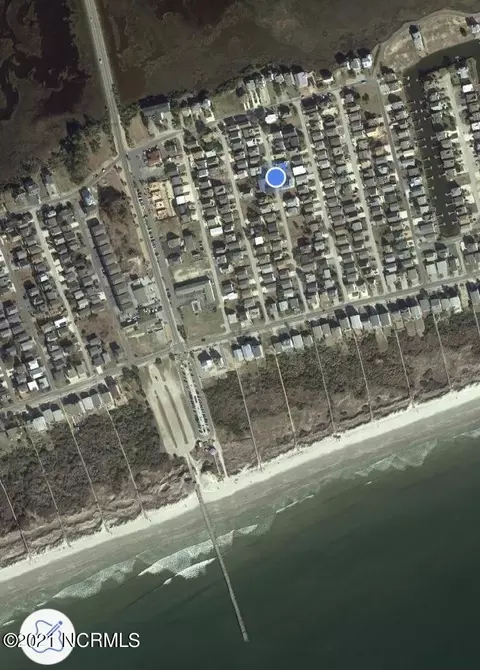413 3rd St, Sunset Beach, NC 28468 photo 2