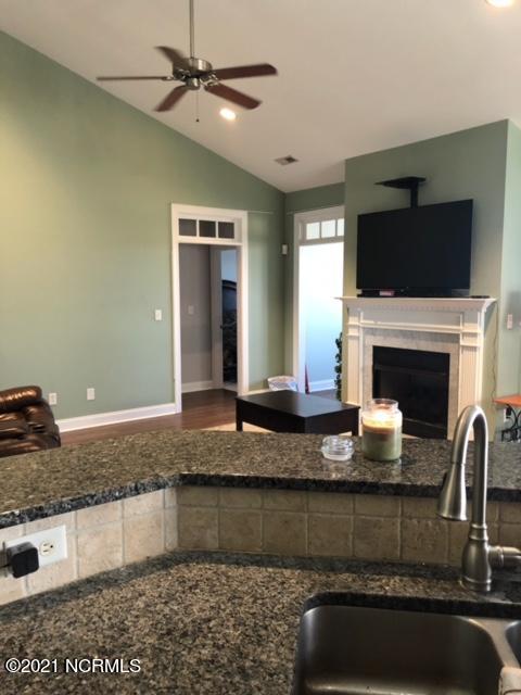 179 Highlands Dr, Hampstead, NC 28443 photo 6