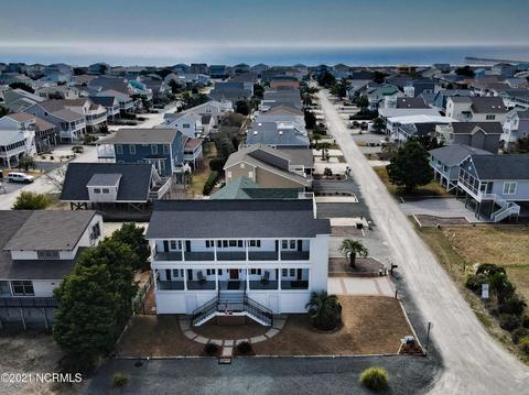 401 4th St, Sunset Beach, NC 28468 photo 2